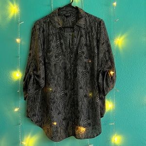 Like NEW Torrid Snake top Fall fave! XL Women’s blouse.